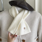 简约花朵刺绣交叉柔软亲肤围脖女士纯色护颈小围巾高级感秋冬新品