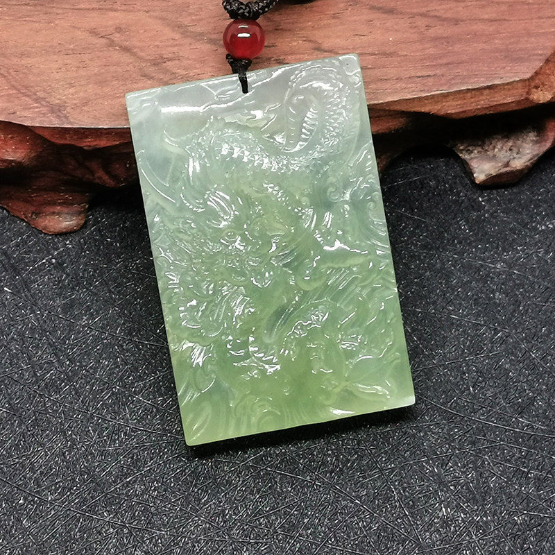 天然岫玉高冰料玉龙牌玉坠挂绳精雕男项链坠孤品水头超好玉石手链