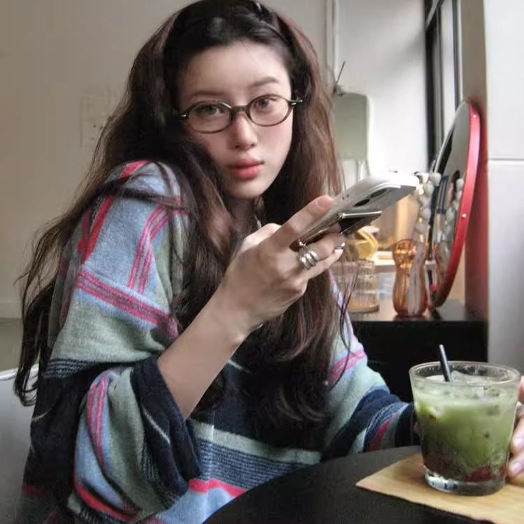 韩国代购areyou MULTI STRIPE COLLAR TERRY不规则条纹宽松针织衫