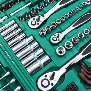 套筒组合套装棘轮扳手汽修工具组套小中飞46件摩托车轮胎修车工具