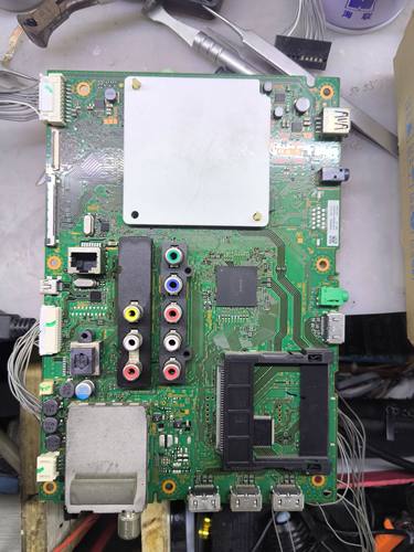 维修索尼KDL-65W850A/65S990A主板1-889-123-21不开闪红灯等故障