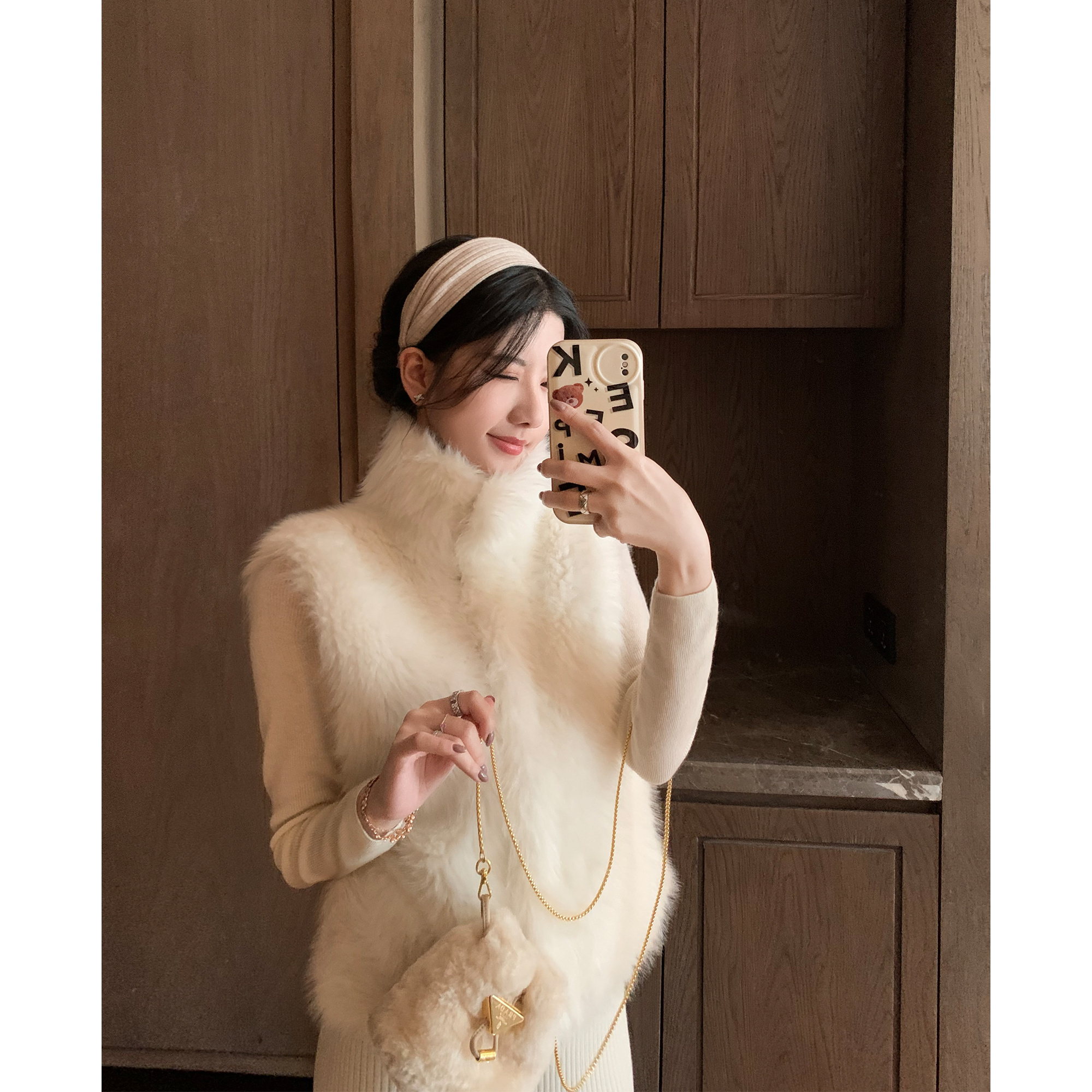 精仿羊毛托卡环保皮草马甲