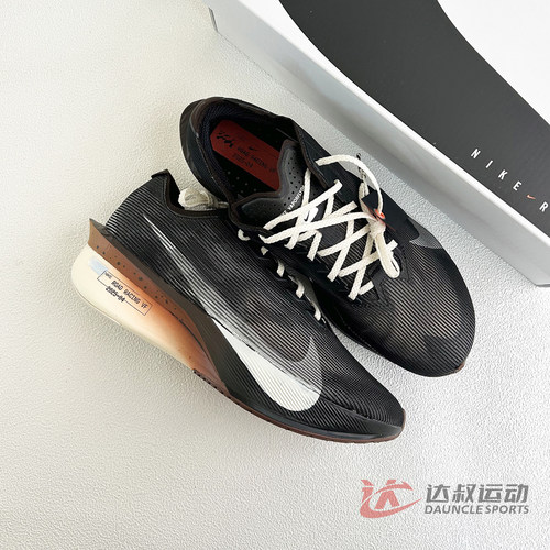 2025夏季NIKE耐克男鞋跑步鞋
