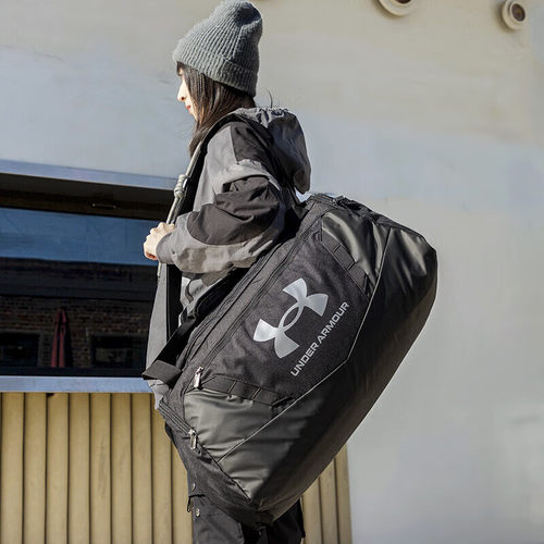 安德玛男女健身旅行斜挎包运动包