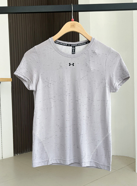 UA安德玛女子短袖Vanish Seamless健身训练圆领运动T恤1384406