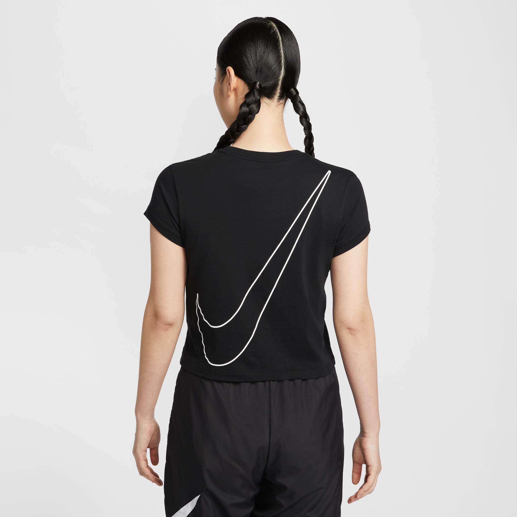 Nike耐克女子短款圆领短袖