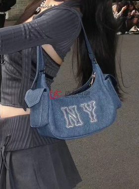 24新款MLB情侣腋下包男女NY仿牛仔可调节挎包手提拎包3ABQM034N