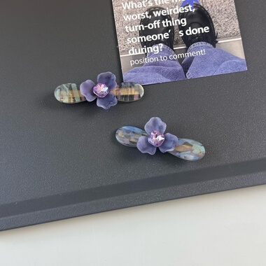 韩国进口豆家同款醋酸三瓣花发夹复古碎发刘海夹紫色水钻百搭发卡