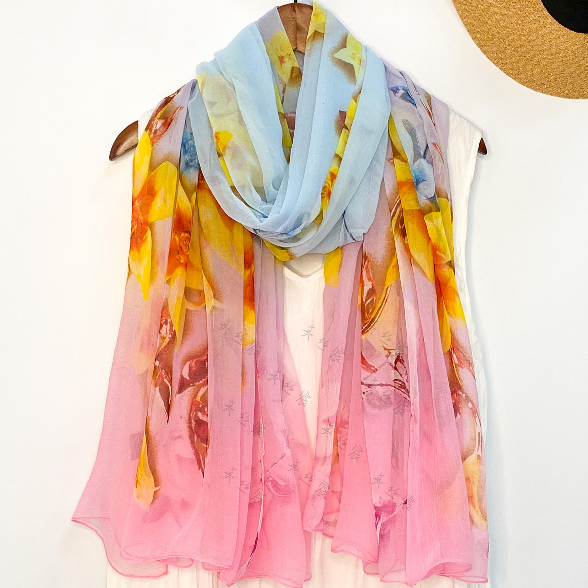 美丝宸香水百合140*180大尺寸丝巾沙滩巾四季可用围巾