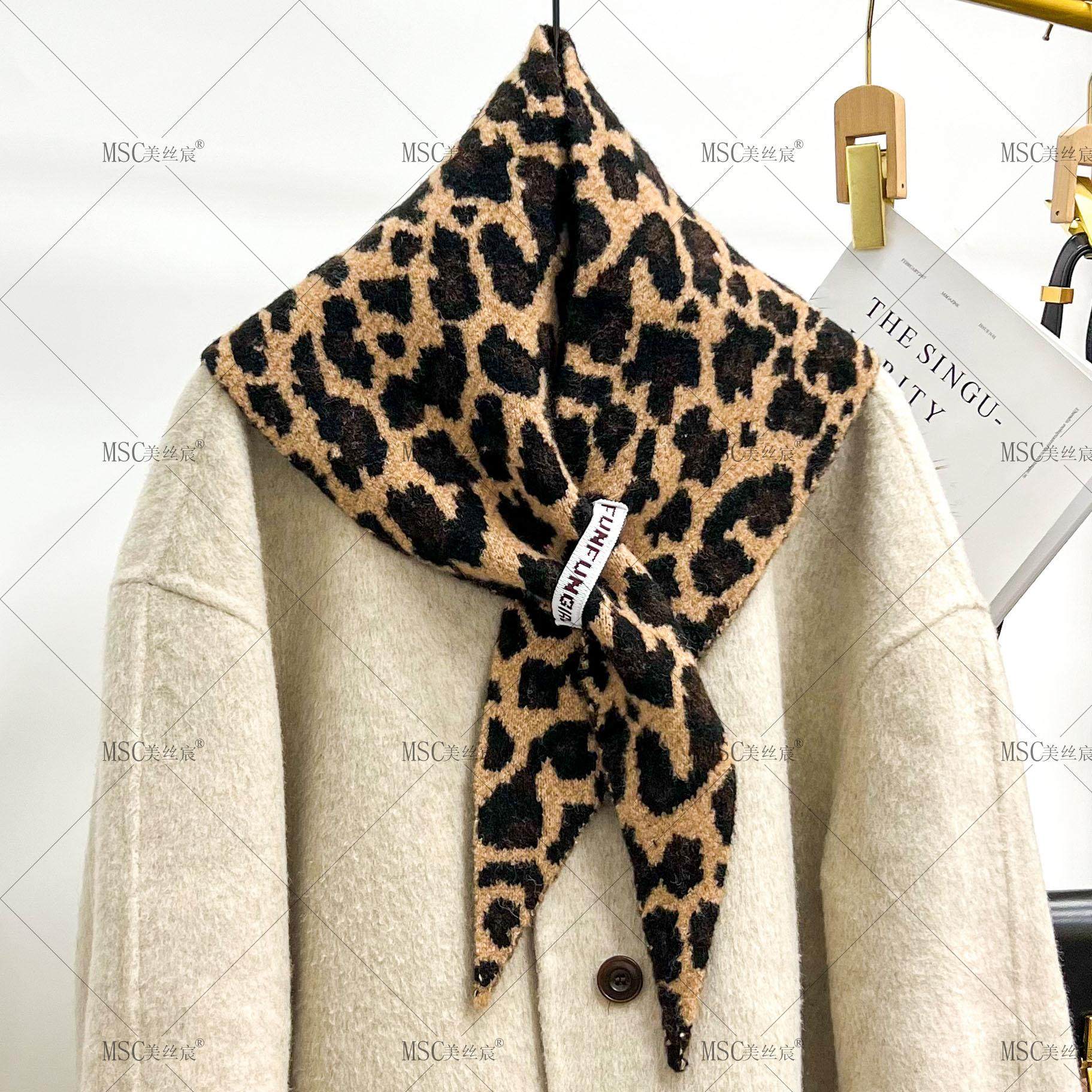 加厚纯色新款礼盒装羊毛围巾百搭