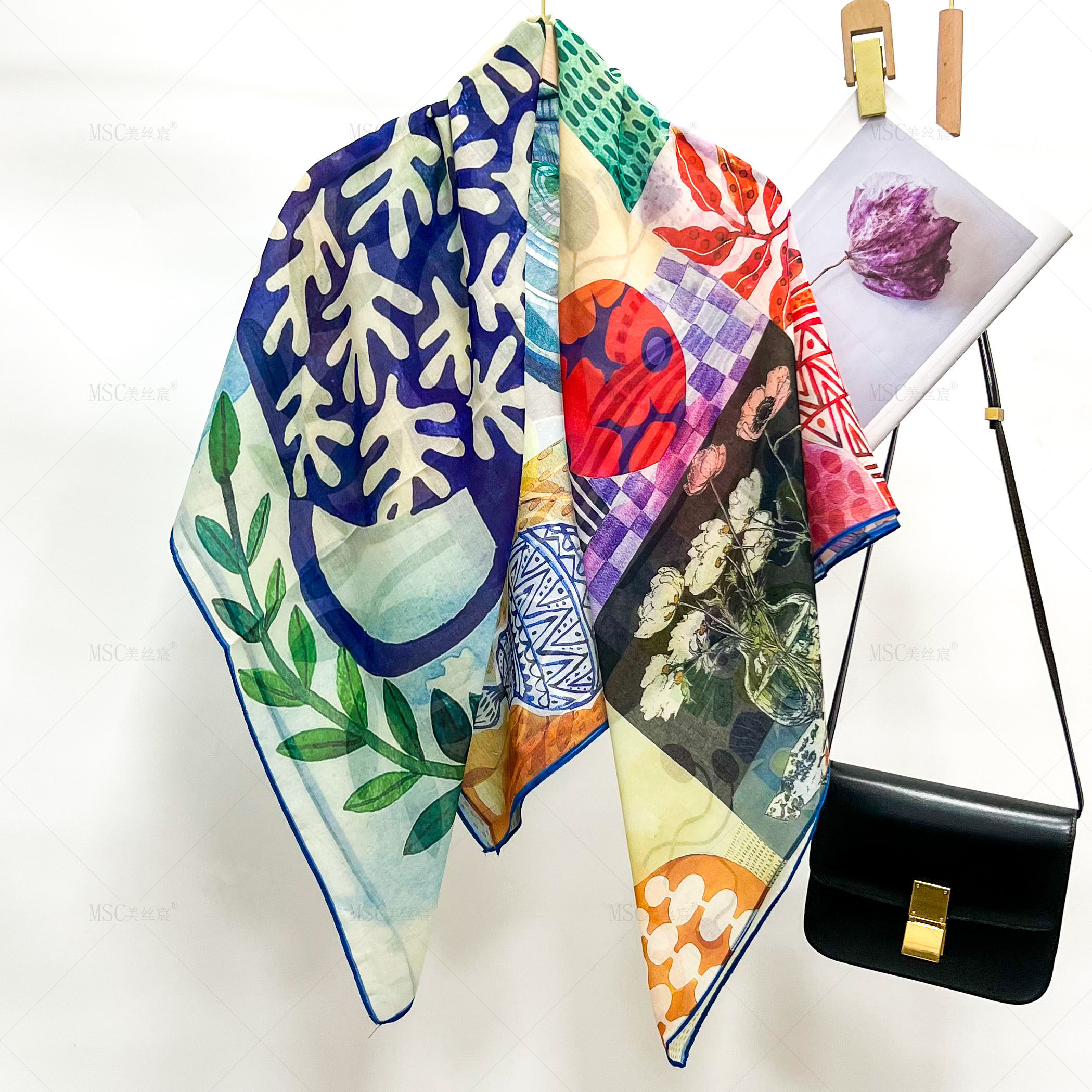 美丝宸【宋瓷】110*110薄丝棉大方巾手绘风时尚百搭披肩拍照四季