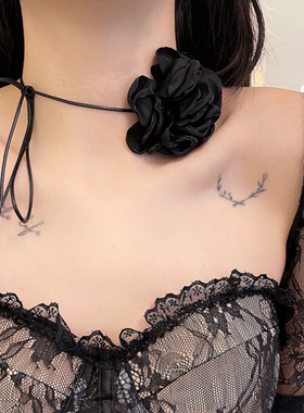 网红复古法式花朵小香风甜酷项链