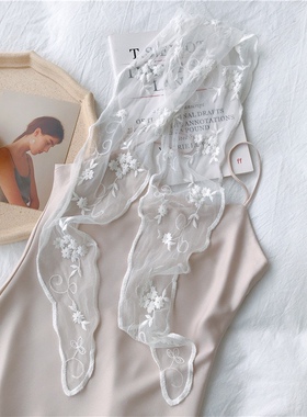 大花蕾丝围巾女百搭春秋纱巾长款披肩绣花镂空花边薄款纯色丝巾