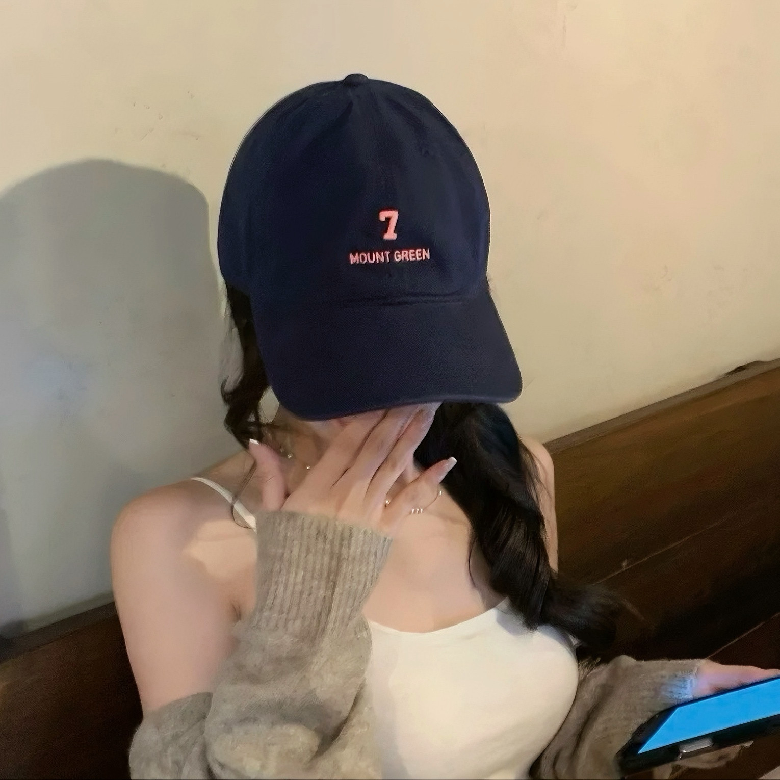 幸运7简约字母运动刺绣棒球帽子女简约百搭情侣软顶显脸小鸭舌帽