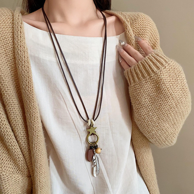 复古民族风羽毛枫叶合金吊坠波西米亚海边度假挂链长款毛衣链项链