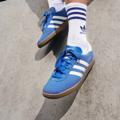 Adidas阿迪达斯运动板鞋德训鞋经典三叶草舒适薄底鞋蓝色男JR9555