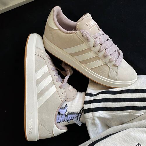 adidas阿迪达斯舒服的通勤鞋
