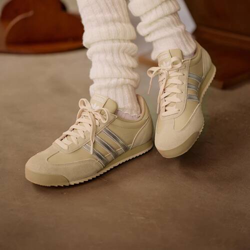 Adidas阿迪达斯经典德训鞋