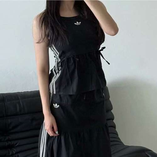 Adidas三叶草女子运动休闲针织收腰吊带三条杠打底背心KC0764