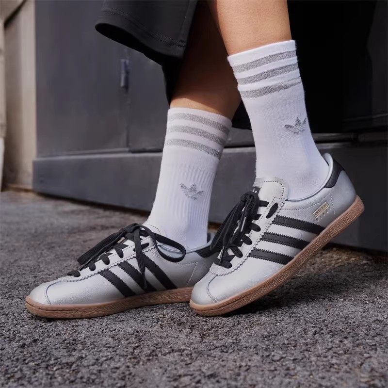 Adidas/阿迪达斯正品三叶草男女时尚休闲经典运动板鞋JR9563,运动鞋new,运动休闲鞋,淘宝优惠券,粉丝福利购,淘宝优惠卷
