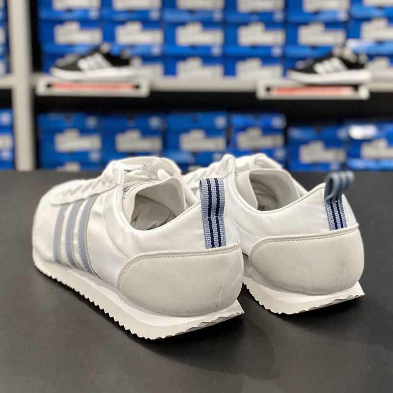 阿迪达斯情侣鞋男女鞋复古休闲运动阿甘鞋Adidas跑步鞋正品DB0466