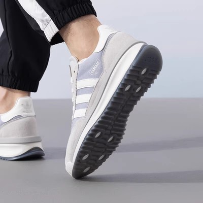 阿迪达斯男鞋三叶草休闲鞋