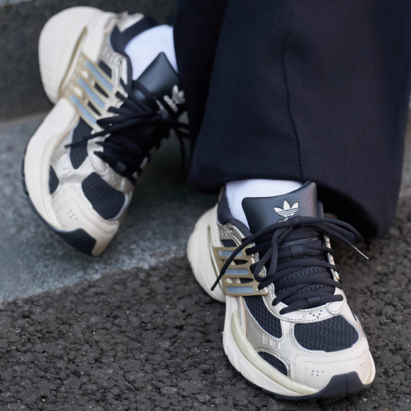 阿迪达斯正品鞋子男款2025爆款运动休闲通勤百搭老爹鞋冬季KI1171,运动鞋new,板鞋,淘宝优惠券,粉丝福利购,淘宝优惠卷