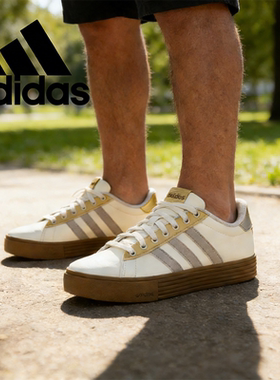 Adidas/阿迪达斯正品休闲鞋2026新款男女舒适百搭运动板鞋KH8002
