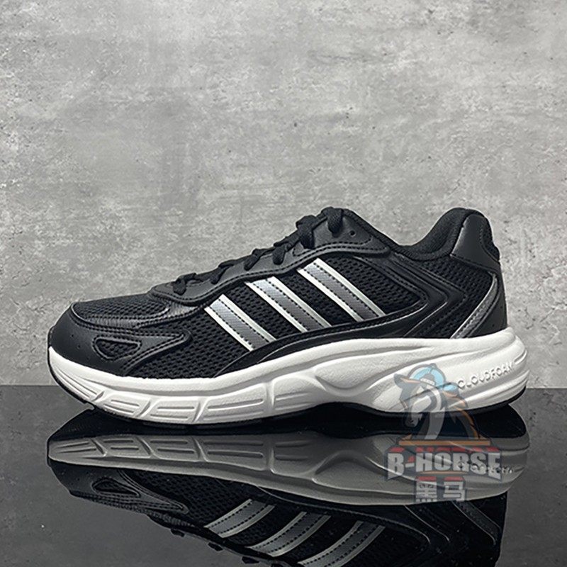 阿迪达斯女子跑步鞋休闲运动鞋