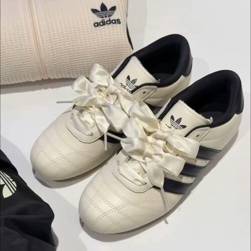 Adidas阿迪达斯女子跆拳道鞋