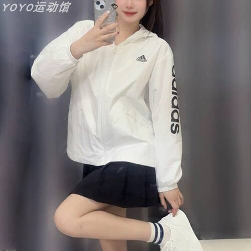 阿迪达斯女子梭织防风运动外套