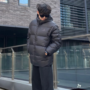 Adidas阿迪达斯男子保暖羽绒服冬户外运动防风连帽鸭绒外套KC2478