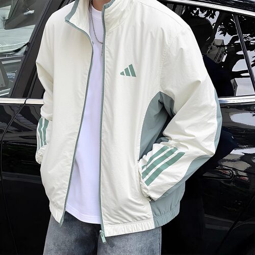 Adidas阿迪达斯立领外套