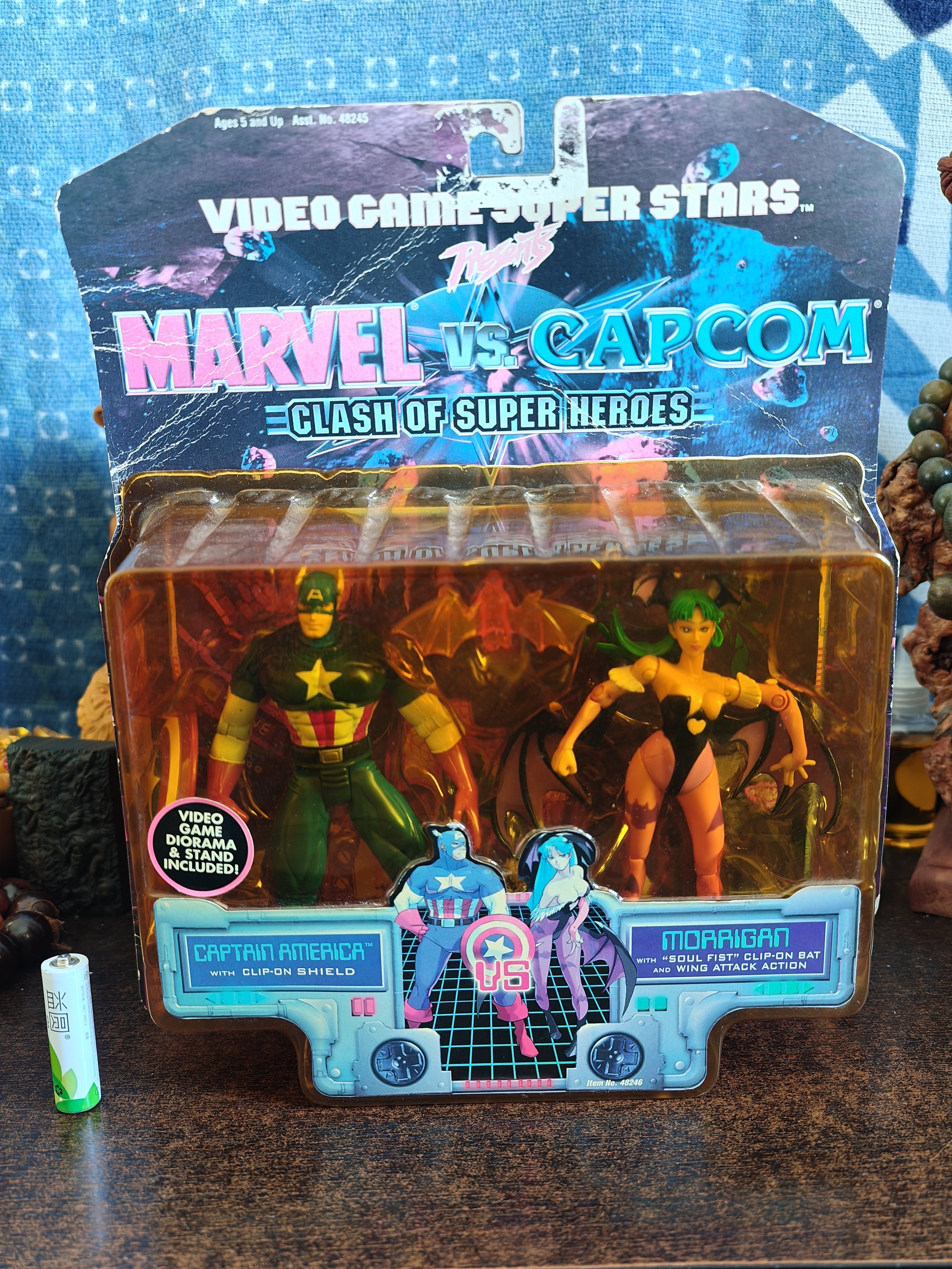 漫画英雄VS卡普空美国队长 恶魔战士莫妮卡 可动人偶手办模型玩具