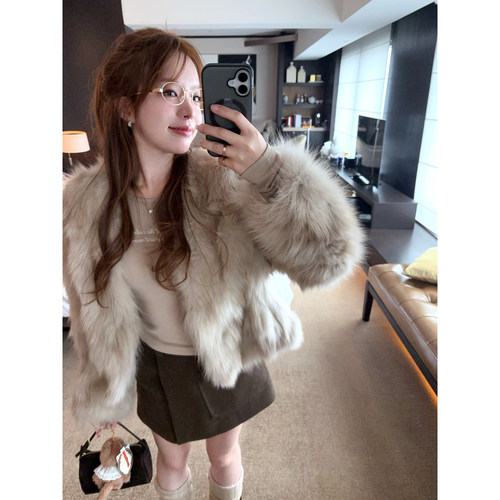 TMH皮毛一体真狐狸毛腹毛皮草女