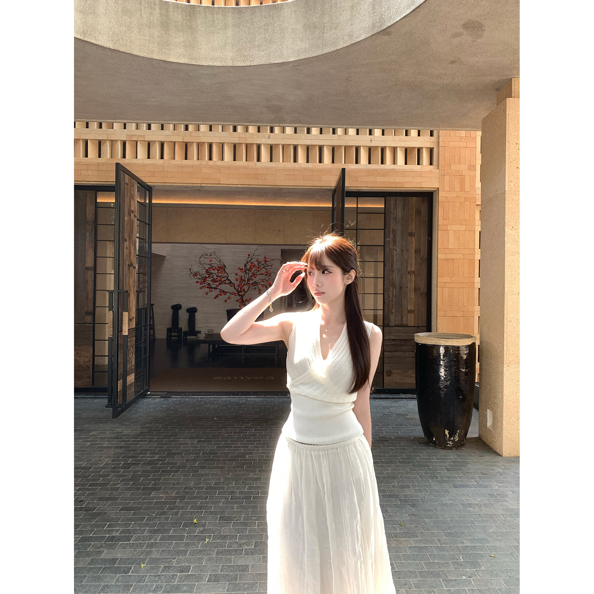 TMHSTUDIO【现货】12针麻花编织桑蚕丝无袖针织背心女夏V领上衣