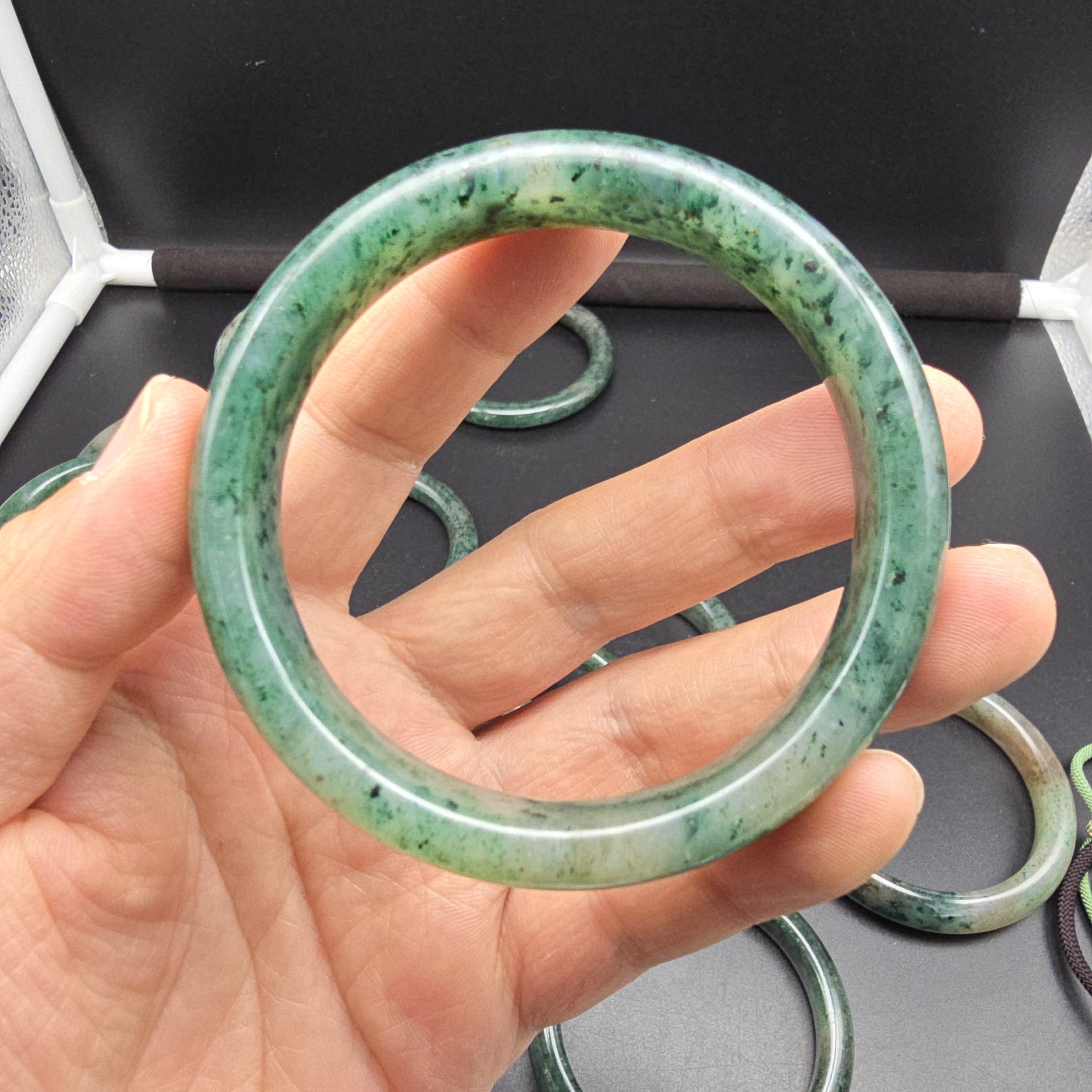 河南玉南阳玉独山玉独玉冰透天蓝料61MM圈口扁条手镯60MM59MM
