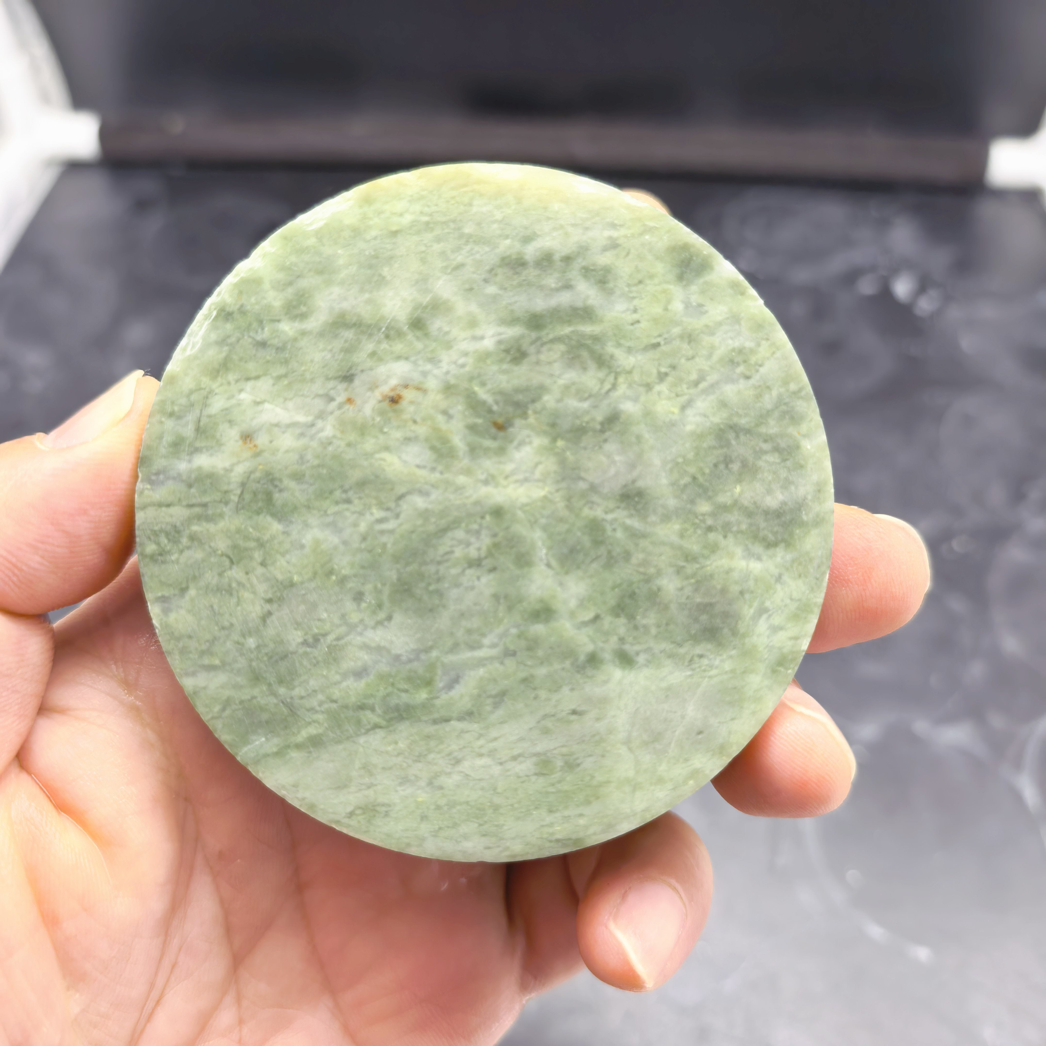 南阳独山玉独玉原石矿石玉料翠绿色绿白料子