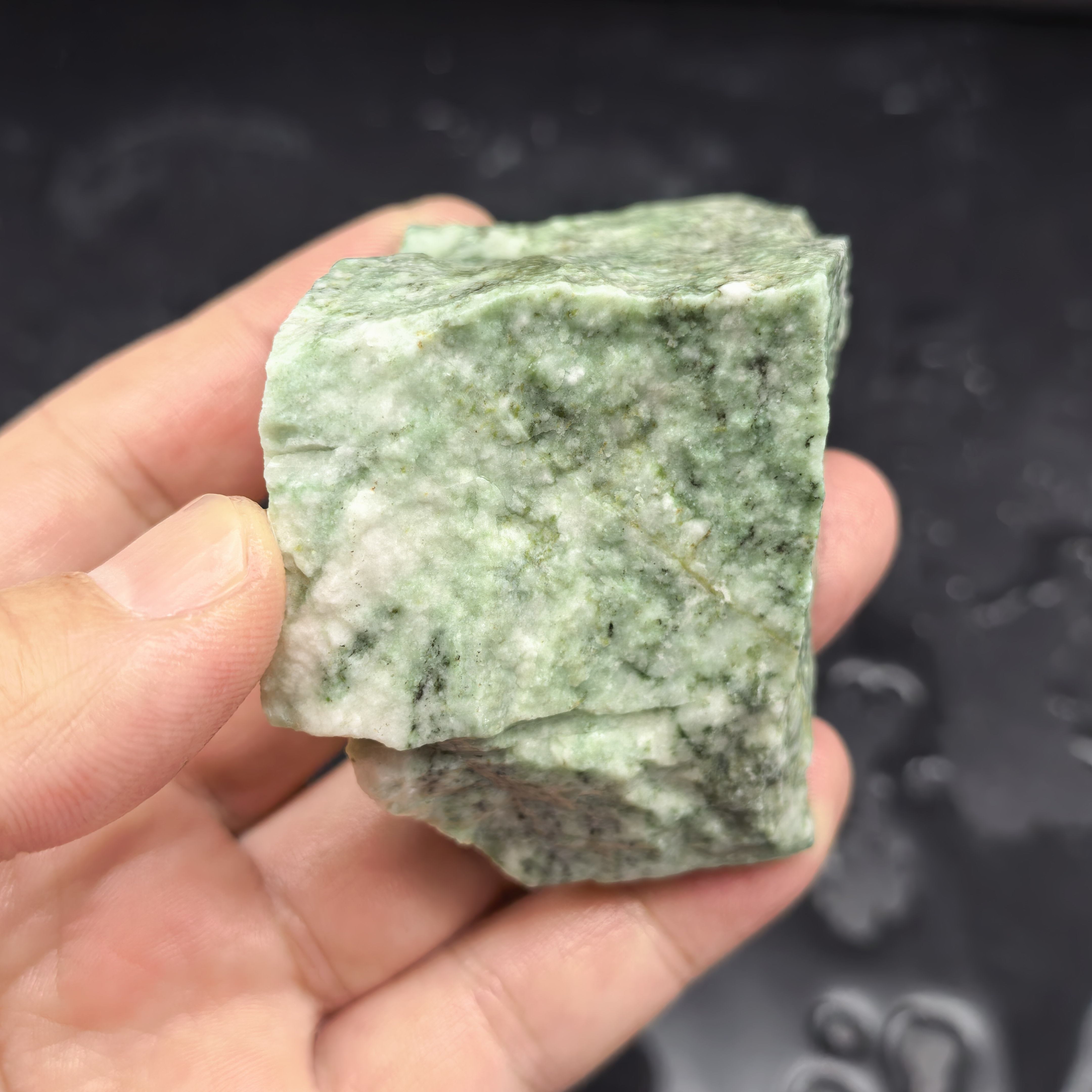 南阳独山玉绿白料独玉青白玉料原石矿石雕刻材料玉石标本