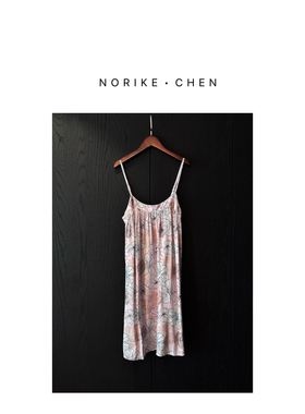 北欧简约吊带裙舒适凉爽人棉睡裙NK47282