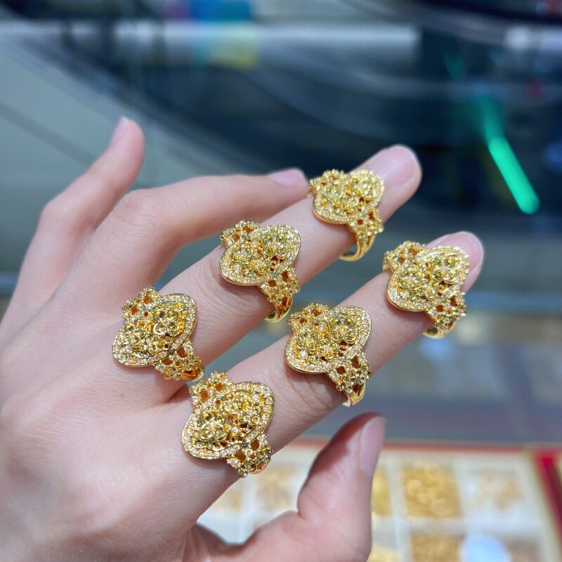 蜡电18K金桂花戒指au750黄金满钻雕花工艺女款戒水贝货源工厂直供