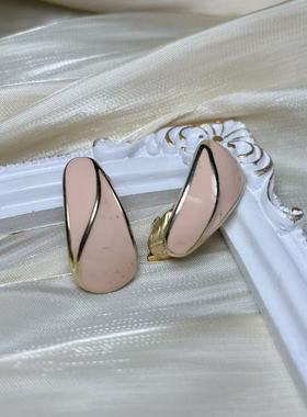 【BW中古】中古Trifari打标粉色珐琅耳夹