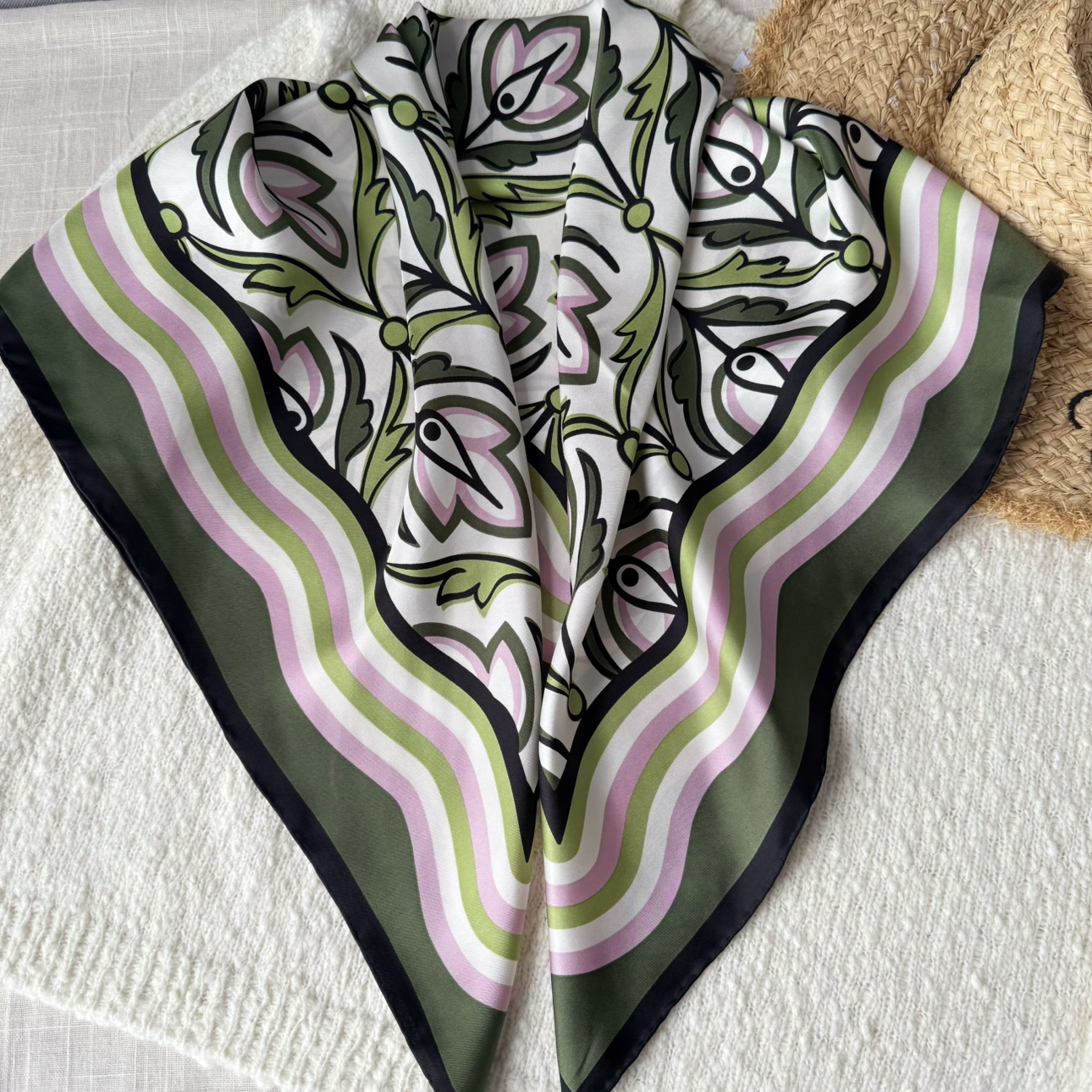 意大利高级感桑蚕丝90cm丝巾围巾