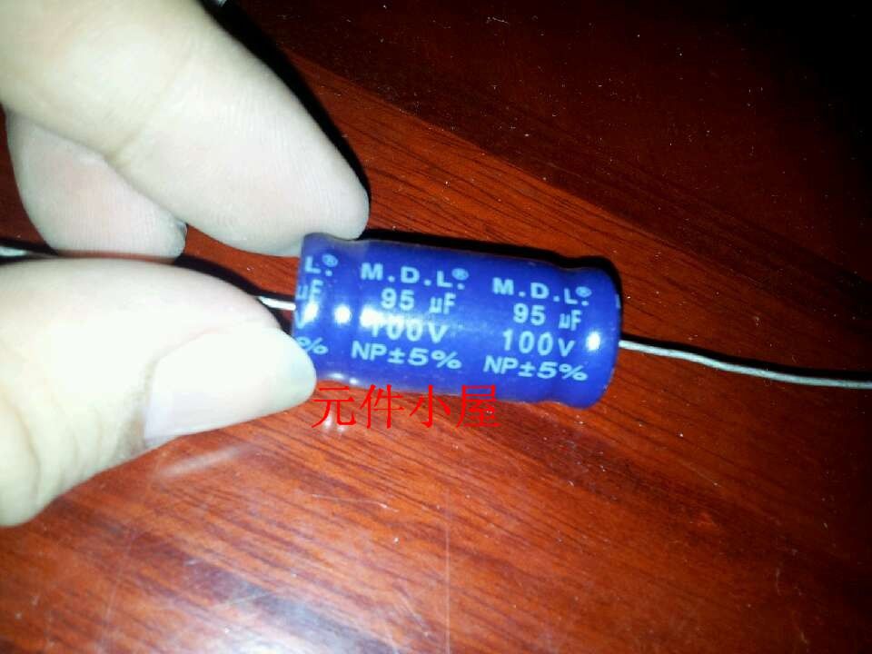 轴向电容 无极电容 M.D.L  100V95UF NP 16*34mm