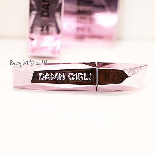 美国 Too Faced Damn Girl 24小时浓密卷翘纤长睫毛膏 中小样6ml