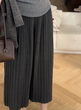 灰色减龄洋气针织百褶裙半身裙2025秋冬小个子穿搭时髦百搭大摆裙