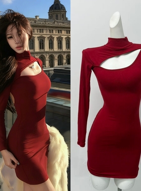 Teptdc |原创赤焰缪斯圣诞酒红解构镂空露背包臀连衣裙2025新款