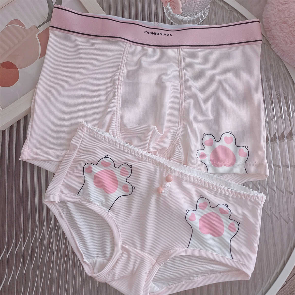 初见倾心~情侣内裤夏季冰丝软萌可爱猫爪卡通男平角女三角一对