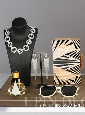 衣帽间装饰品现代托盘道具摆件