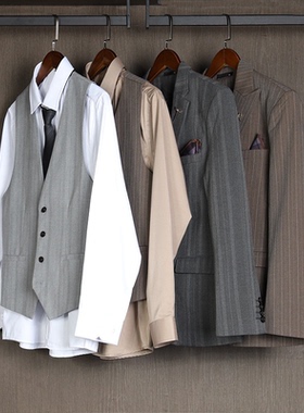 衣帽间西装摆件意式西服软装饰品